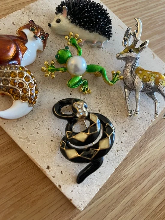 Woodland Animal Brooch Bundle Hedgehog Deer Fox Forest Cottagecore Jewelry Set - Picture 4 of 10